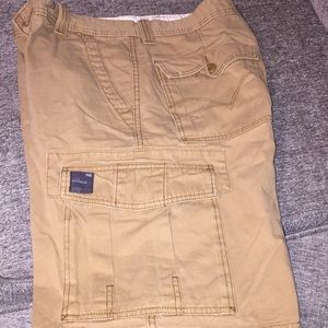 Men’s Levi shorts